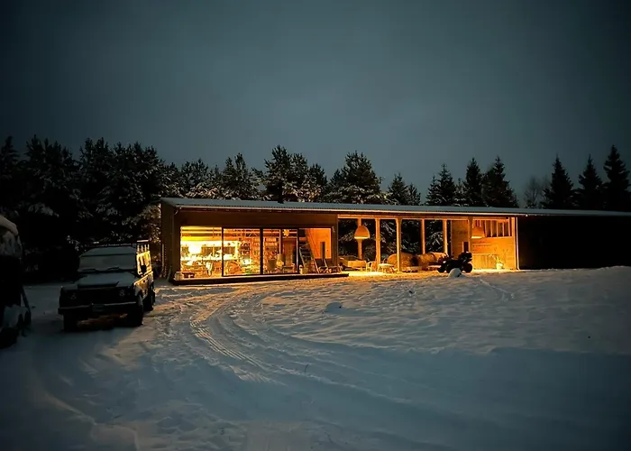 A With Horses Semesterbostad *